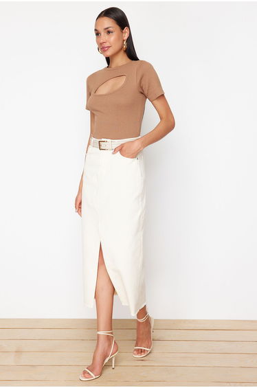 Brown Cut Out Detailed Fitted Crew Neck Crop Ribbed Stretchy Knitted Blouse