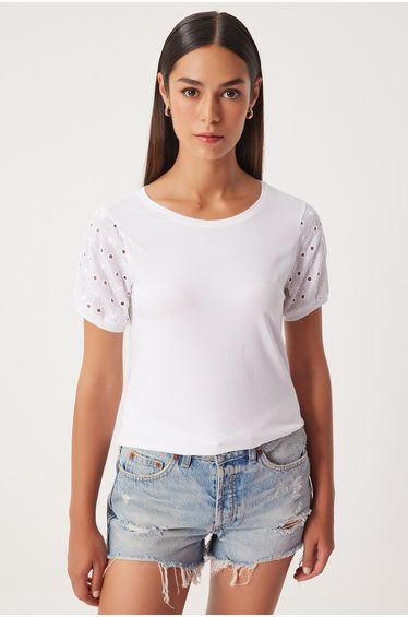Women's Ecru Guipure Sleeved Cotton Basic Knitted T-Shirt