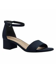 Sandals with A Small Heel - 1