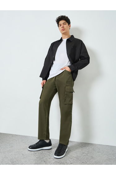 Men Khaki Pocket Cargo Pants with Drawstring