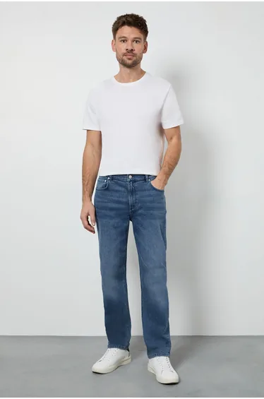 Light Vintage Wash Stretch Straight Fit Jeans