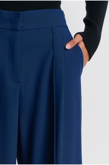 Dilvin High-Waist Wide-Leg Pleated Trousers product thumbnail 4