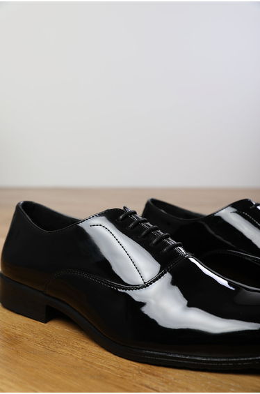Oxford Wide Fit Lace Up Work Dress Shoes product thumbnail 4