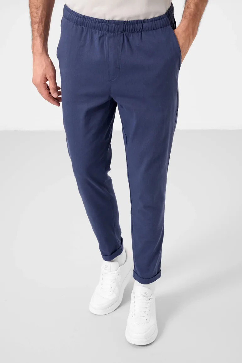 TOMMY Men's Straight-leg Gabardine Chinos - 4