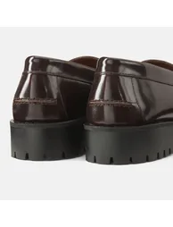 Notched Sole Leather Loafers - 2