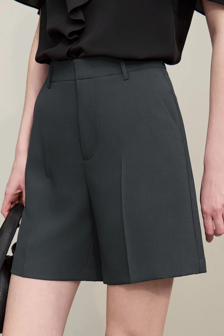 Commute Style Casual Shorts - 1