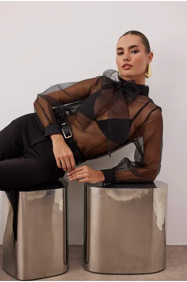 Blouse - Black - Fitted