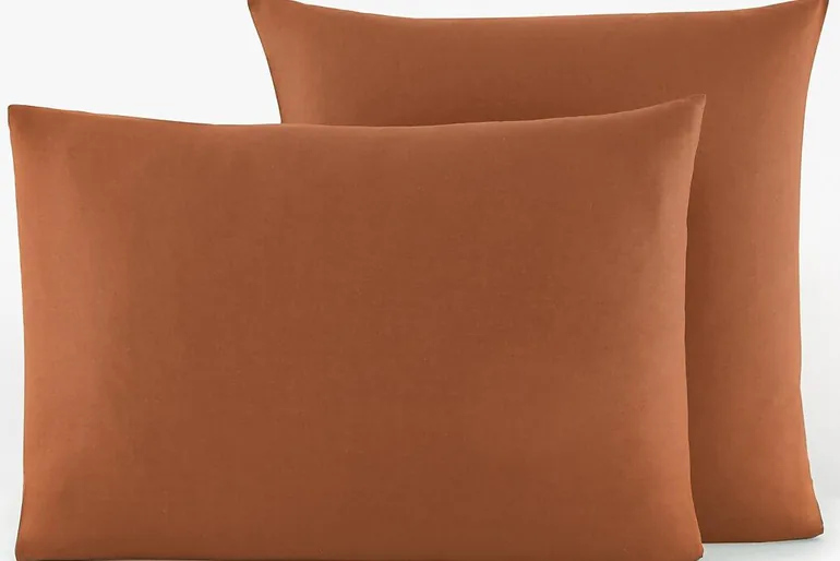 Scenario 30% Recycled Cotton Pillowcase