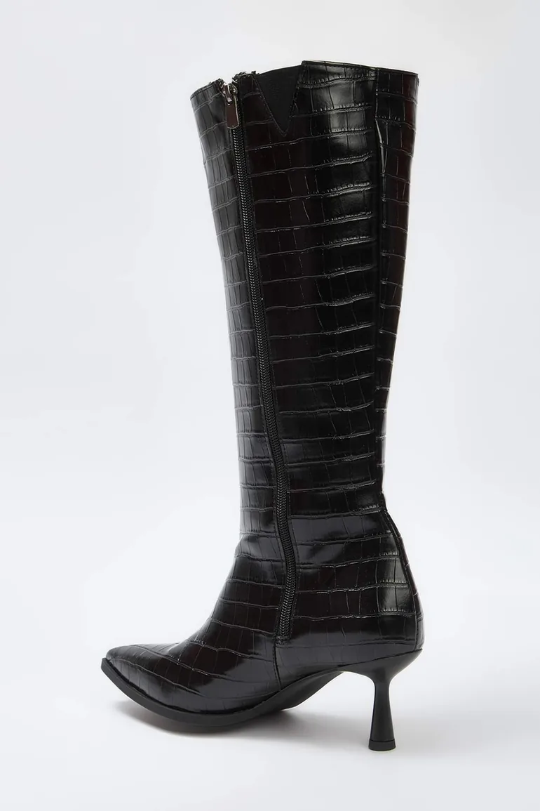 Black Crocodile Pointed Toe Kitten Heeled Women's Boots - 5