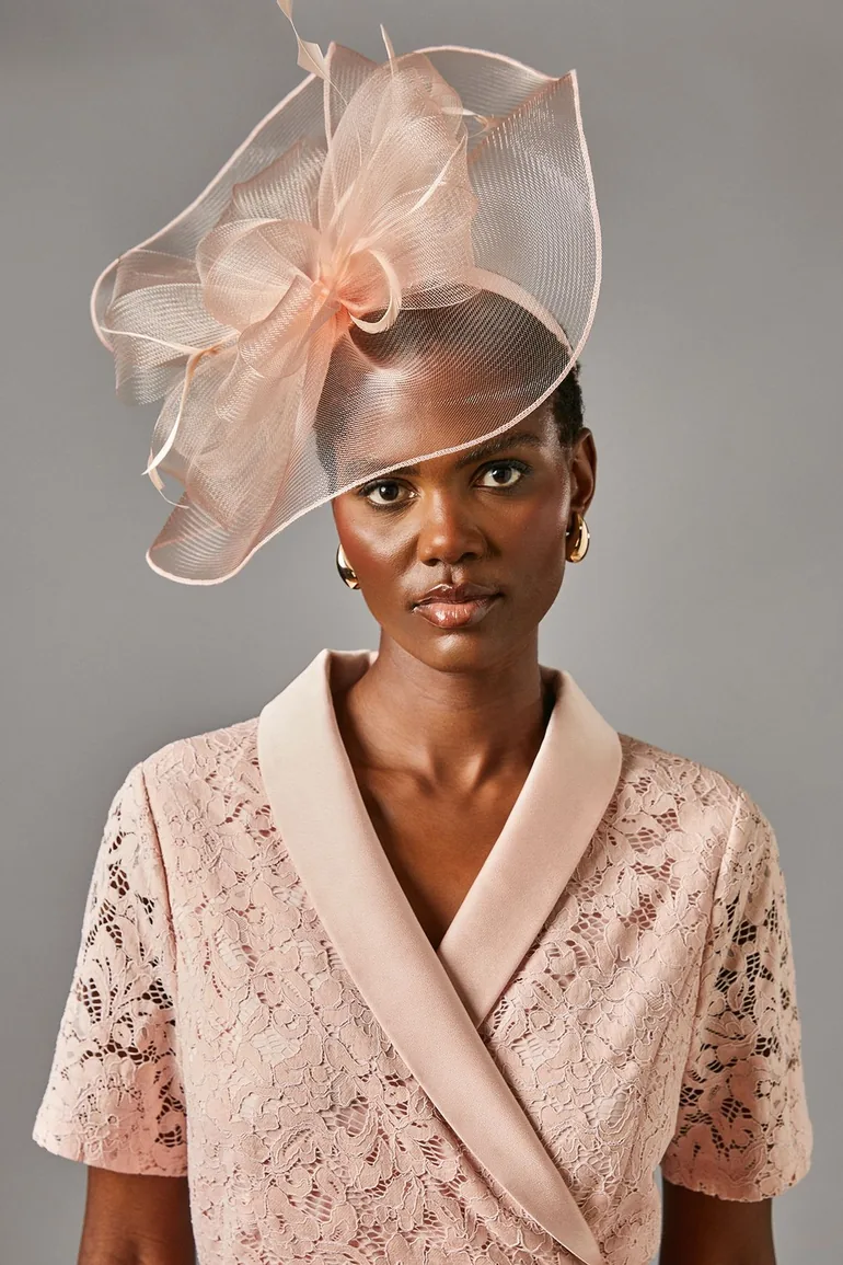 Structured Mesh Bow Flat Fascinator