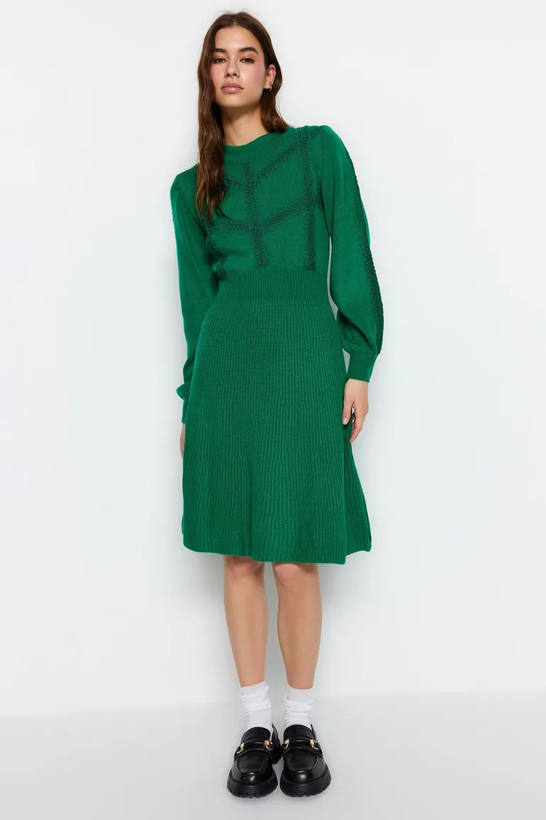 Green Embroidered A-Line Mini Skater Dress with Long Sleeves - 3