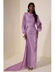 فستان ماكسي مزموم برباط بأكمام