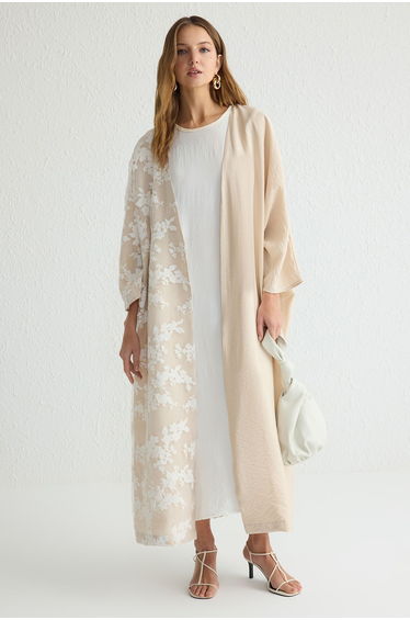 Stone Lace Detail Woven Cape & Abaya