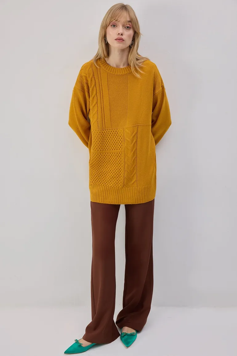 BLOCK PATTERNED OVERSIZED KNIT SWEATER - 2
