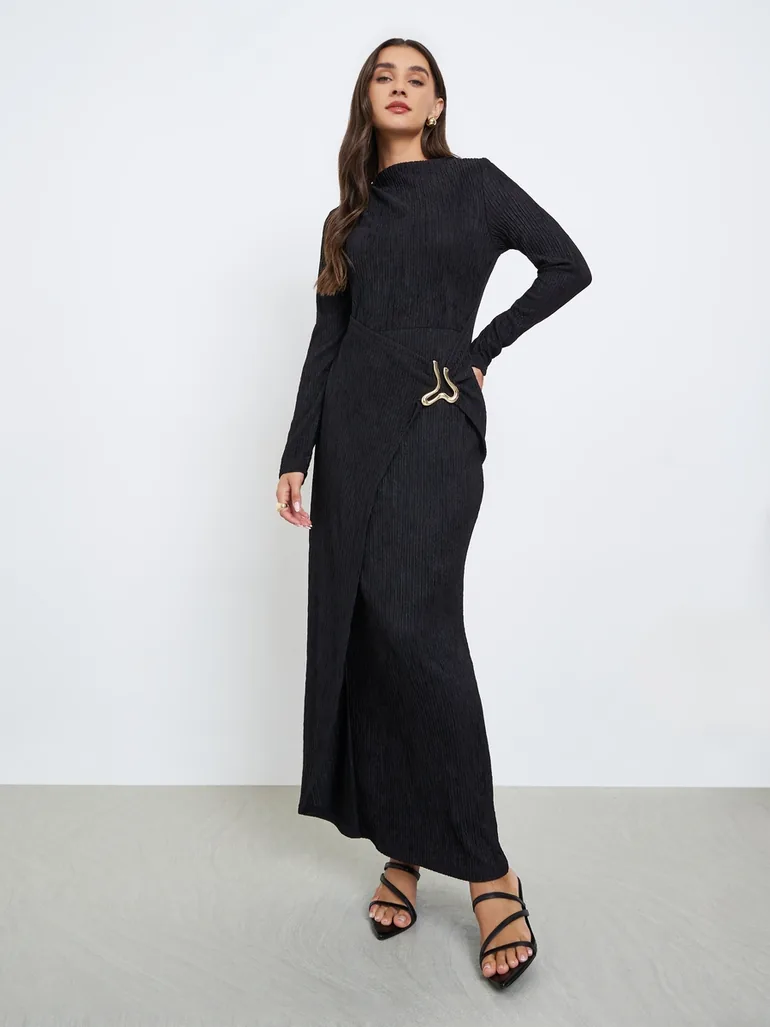 Textured Maxi Dress with Buckle Waist Detail - 1