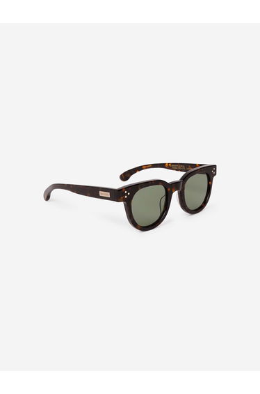 Sporty & Rich Kids Frame N.04 Sunglasses in Brown