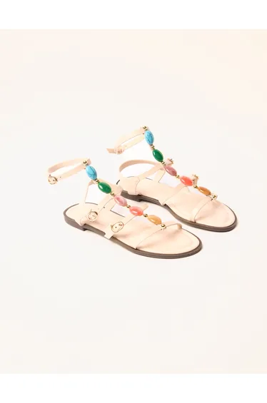 صندل بلو فانيلا باللون الكريمي