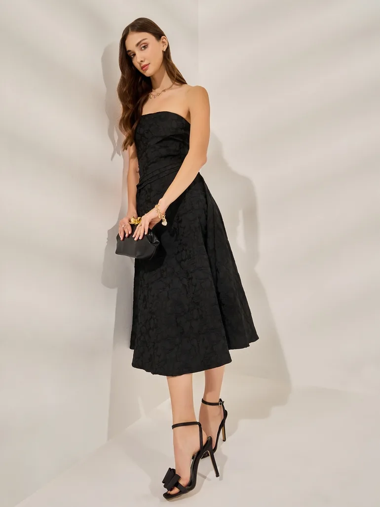 Black Jacquard Pleated Bandeau Neck Midi Dress Styli Limited Black :  Evening Dresses : VogaCloset Bahrain