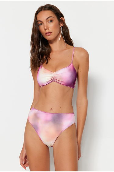 Bikini Bottom - Multicolored - Color gradient