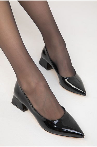 Black Patent Leather Women's Classic Heeled Shoes