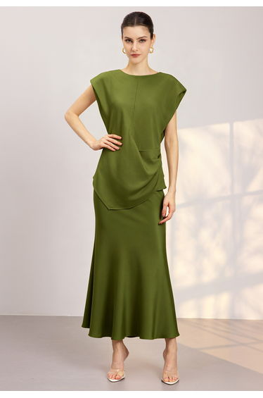 Liquid Satin Bias-Cut Maxi Skirt in Green