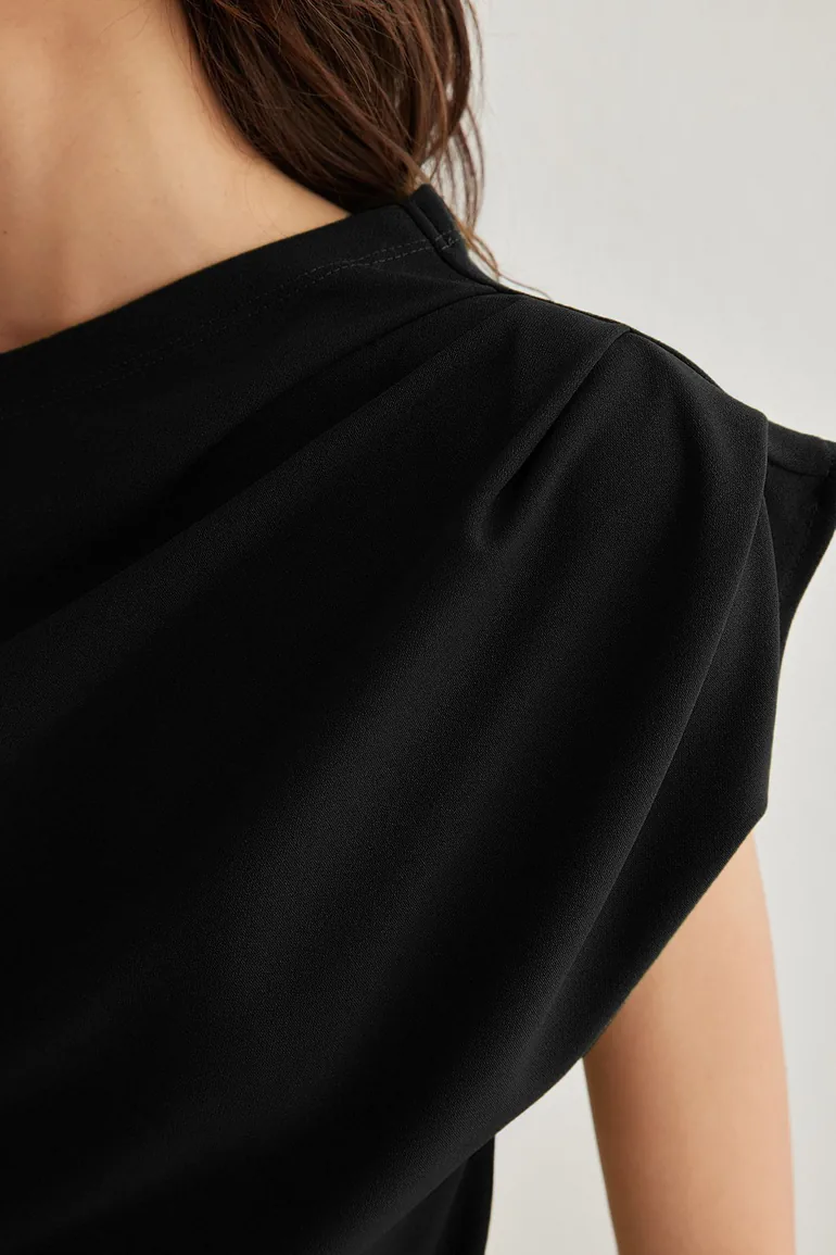 Black Asymmetric Collar Knitted Blouse with Drape/Pleated Detail - 4