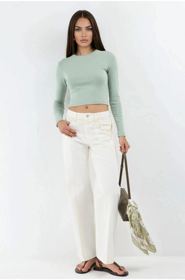 BUSEM Slim Fit Long Sleeved Crop Top with Crew Neck