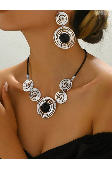 Geometric Circle Statement Necklace with Earrings Set