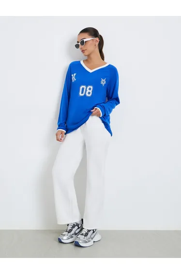 Women Straight Leg Jeans with Pockets