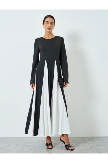 Women Black Color Block Long Sleeve Jalabiya