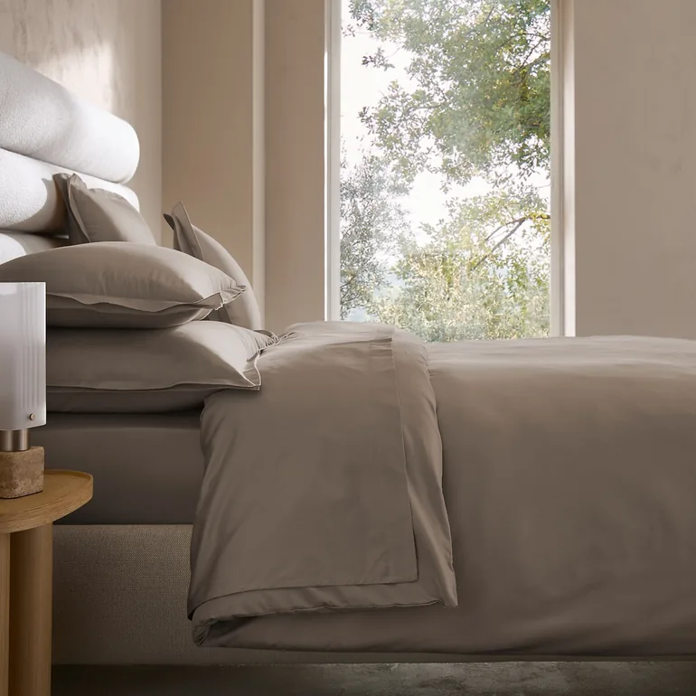 Galor Cotton Sateen Duvet Cover - 2