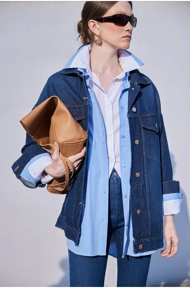 DENIM JACKET WITH POCKET