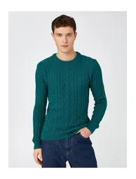 Basic Knitwear Sweater With Braided Crew Neck. - 2