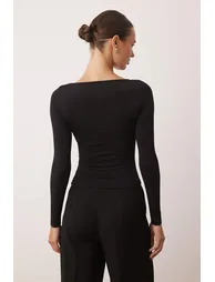 Black Fitted/Body-Sit Accessory/Cut-out Detailed Long Sleeve Flexible Knitted Blouse - 3