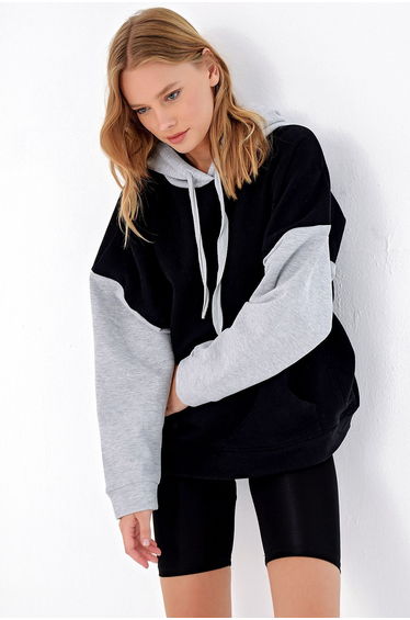 Sweatshirt - Black - Oversize