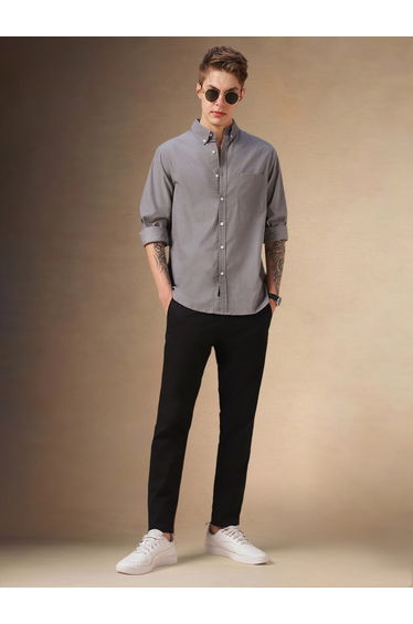 Men Button-Down Collar Relaxed Fit Casual Shirt
