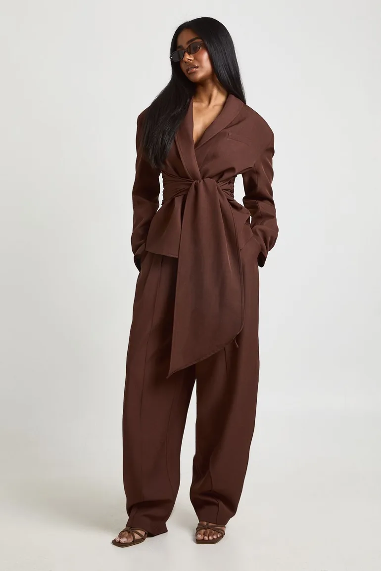 بليزر بوهو بني