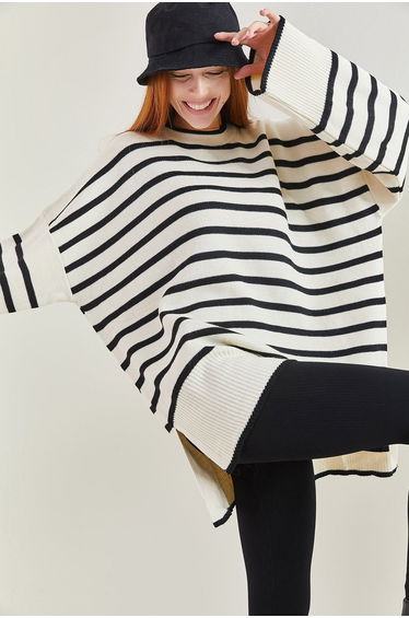 Women's Striped Oversized Knitwear Sweater