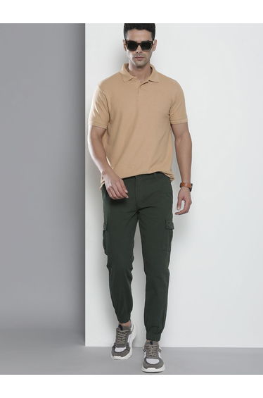 Men Green Slim Fit Solid Cargo Joggers