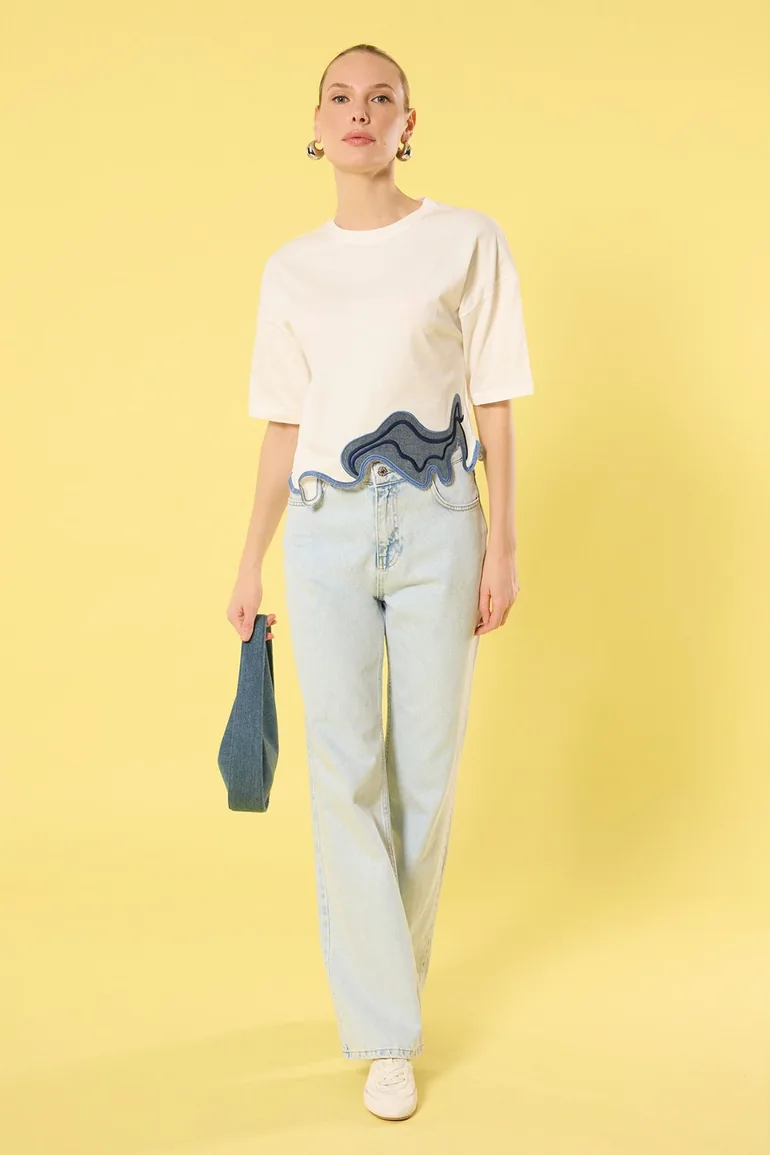 بلوزة محبوكة قصيرة لون كريمي - 1