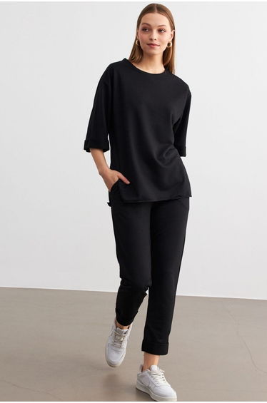 Women's Black Crew Neck Double Sleeve and Leg Bottom Top Set