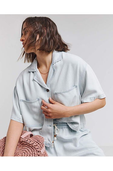 Lightweight Denim Boxy Cropped Shirt