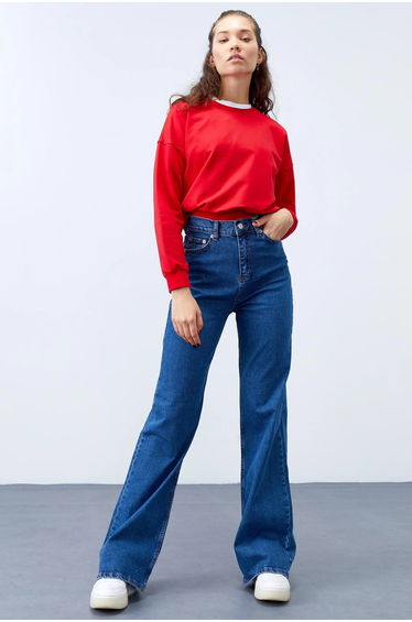 TOMMY Women's Relaxed Crew Neck Sweatshirt