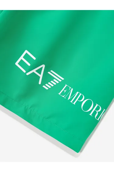 شورت سباحة ولادي بطبعة شعار - أخضر