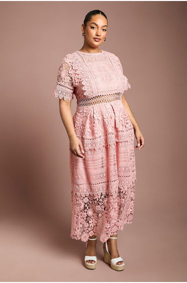 Plus Short Sleeve Lace Midi Dress
