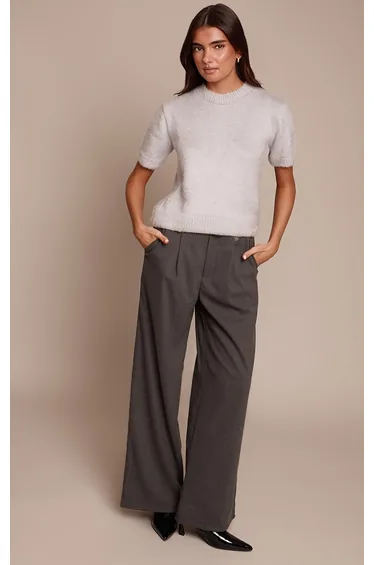 سترة بريتي ليتل ثينق رمادي محبوك بأكمام قصيرة