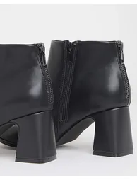 بوت بطول الكاحل بسحاب - بقالب عريض - 3