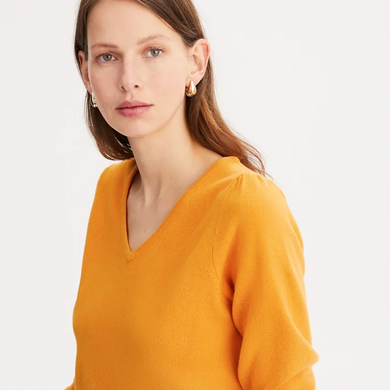 Fine Soft Knit Jumper/Sweater with V-Neck - 2