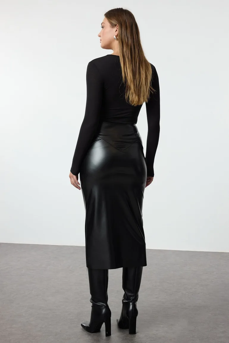 Black Zipper Detailed Midi Faux Leather Skirt - 5