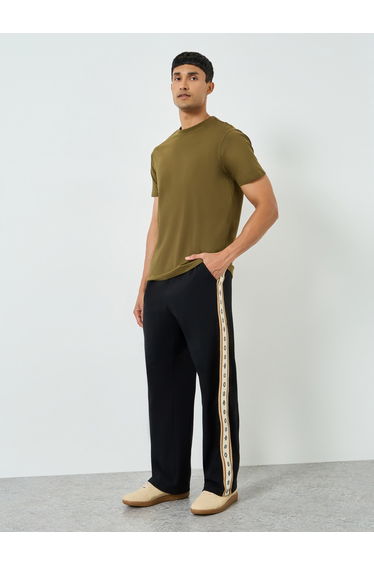 Men Black Relaxed Joggers with Side Tape